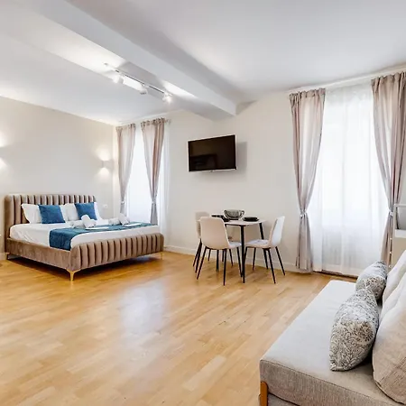 Vivilo Collection - Loft Santo Spirito شقة *