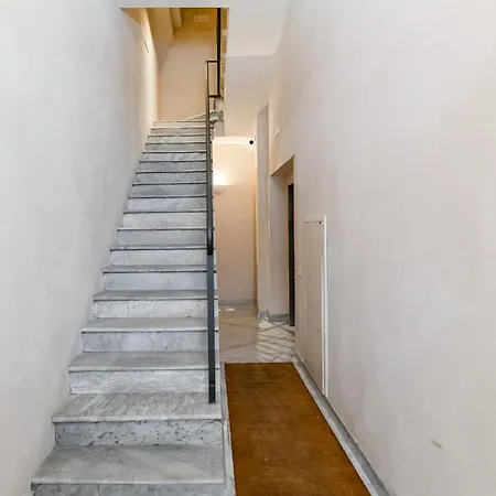 Vivilo Collection - Loft Santo Spirito * Rom